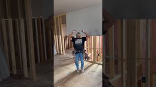 When the energy drinks kick in 🤘🏽🤘🏽🇲🇽🇲🇽🇲🇽 contrerasdrywall drywaller drywall [upl. by Giff782]