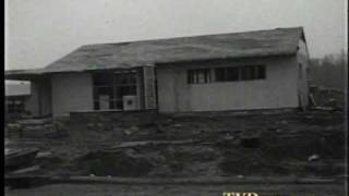 A CITY IS BORN LEVITTOWN PA 1953 BUILDING OF A HOUSE IN 40 seconds [upl. by Eisyak]