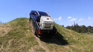 Test Nissan NP300 Frontier Sube Con 1000 Lts Parte 2 [upl. by Enohpets893]