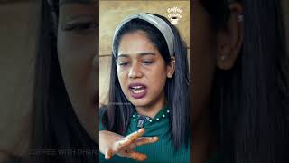 അനുവിനെ അടക്കി നിർത്താൻ നോക്കുന്ന ആതിര comedy prank vlog anumol food viralvideo toddy [upl. by Hendel409]