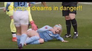 Chloe Kelly nasty knee injury  Manchester City Women [upl. by Gaidano]