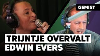 Wauw Edwin Evers zingt spontaan een duet met Trijntje Oosterhuis  Live bij Evers Staat Op [upl. by Tabina]