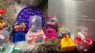 LETS PLAY ODDLY MINI CUTE CATCH DOLL CLAW MACHINE CATCHING DUBBLE BUBBLE GUMBALLS ASMR 100K toys [upl. by Nnaegroeg]