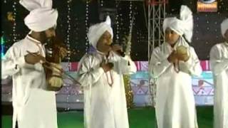 IDU SHARIF amp SUKHI KHANDOORDARSHAN NEW YEAR PROGRAM AUJ BAHARA 2012 SONGDIL DE BETHE [upl. by Staley]