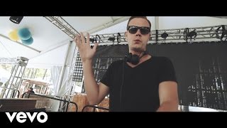 Sam Feldt  Show Me Love  On Tour ft Kimberly Anne [upl. by Kaazi]