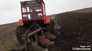 Tractor U650 La arat  Prima parte 05032021 [upl. by Garvey]