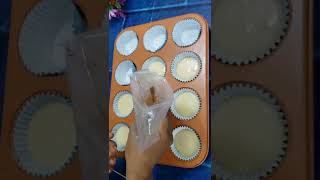 HOW TO MAKE COMMERCIAL CUPCAKES [upl. by Llerryt]