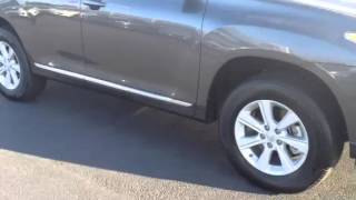 2013 Toyota Highlander 2WD Base review by Ronnie Barnes [upl. by Nezah149]