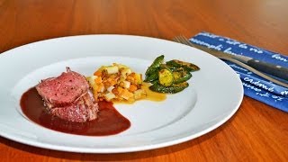 Kochen für Anfänger Rinderfilet auf Rotweinsauce mit Berglinsen und Zucchini  Kochen lernen [upl. by Erlond]