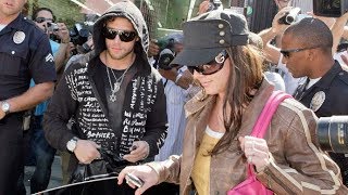 Britney Spears Changes Clothes While Shopping With Boyfriend JR Rotem 2007 [upl. by Francklyn879]