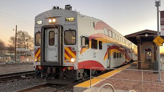 New Mexico Rail Runner commuter trains in Bernalillo NM w near perfect meet [upl. by Etireugram575]