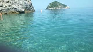 Acqua meravigliosa a Bergeggi Savona Liguria [upl. by Arondel]