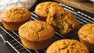 Easy Oatmeal Muffins with Raisins [upl. by Obelia982]