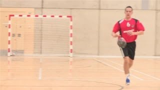 How To Do Dribbling in Handball [upl. by Joice]