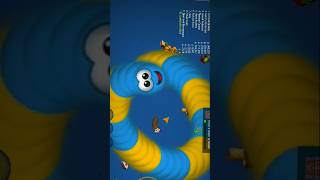 WormsZone io Big Gaint Snake caught Dwarf worm in Circle 😱 shorts giantworm wormszone wormworld [upl. by Eimmas]