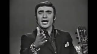 Peret cantando en catalán en la TV de Franco 1969 quotEl mig amicquot [upl. by Salamanca]