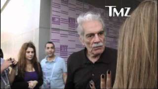 Arab Film Star Omar Sharif Slaps Woman on the Red Carpet [upl. by Hnahc]