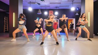 Upset  Shenseea  Choreography by DHQ Oshri [upl. by Cynth333]