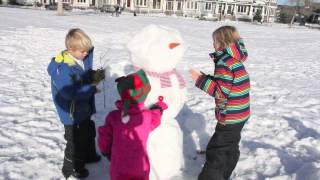 como hacer un muñeco de nieve  how to make a snowman quotpata de perro 2quot [upl. by Eiggem]