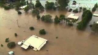 Queensland Floods  Toowoomba RAW Video [upl. by Forlini]