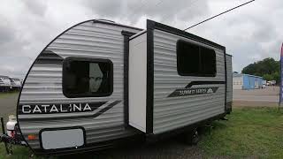 New 2024 Coachmen Catalina Summit Series 7 184BHS Travel Trailer For Sale In Cambridge OH [upl. by Regdor525]