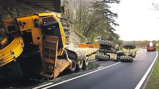 25 Dangerous Big Excavator Truck amp Cranes Operation FailsHeavy Equipment Encountered Rare Problems [upl. by Lundberg]