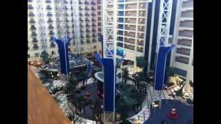 renaissance hotel orlando Junior Suite Corner room seaworld [upl. by Barlow]