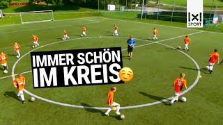 FußballDribbling Übung für mehr Konzentration und Geschick im Fußball [upl. by Atnauqahs]