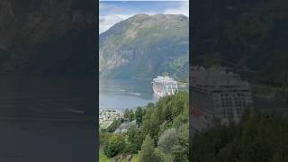 Fiordes de Geiranger travel cruise [upl. by Icyak307]