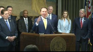 Louisiana House passes budget Gov Landry proposes Constitutional Convention [upl. by Keelin]