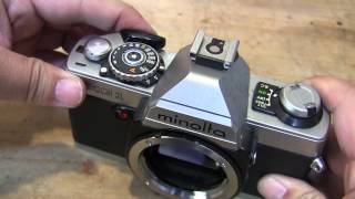 Minolta XG1 battery ミノルタ LR44 CR13N [upl. by Uriiah]