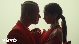 J Balvin Maria Becerra  Qué Más Pues Official Video [upl. by Eecram]