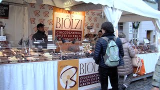 Etwa 250000 Menschen auf der chocolART in Tübingen [upl. by Ynavoeg]