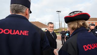 Loi immigration  à Calais les mesures promises par Gérald Darmanin attendues de pied ferme [upl. by Ilyk766]