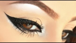 Kolay Eyeliner Sürme Tekniği quotEasy Way to Apply Liquid Liner quot [upl. by Loggins245]