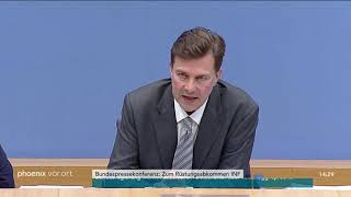 Regierungspressekonferenz zum geplanten Ausstieg der USA aus dem Abrüstungsabkommen INF am 221018 [upl. by Inesita674]